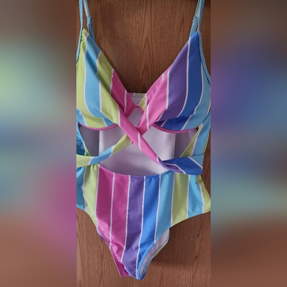 Colorful Striped One-Piece Swimsuit - Picture 3 of 6